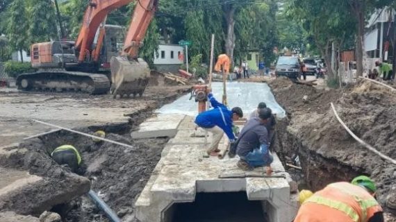 Pembangunan Saluran Di Area Rawan Banjir Dikebut Pemkot Surabaya