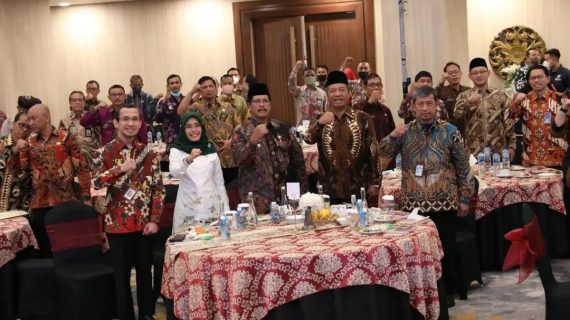 Plt Bupati Bangkalan Hadiri Pengukuhan TPKAD se-Jatim