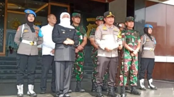 KPK geledah ruang wagub, Khofifah tegaskan tidak ada dokumen yang dibawa