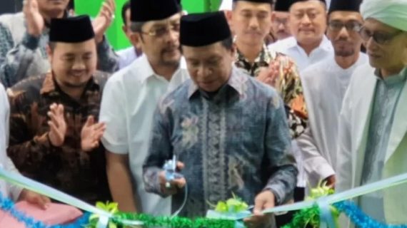 Asrama Santri Pemuda Ponpes Miftachus Sunnah II diresmikan Menpora